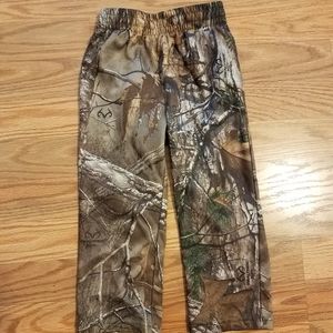 2t Under Armour pants